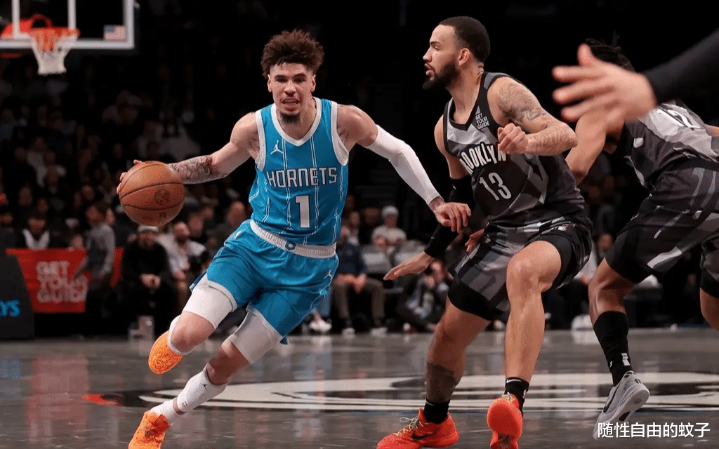 米切尔爆发新星,黄蜂刷新纪录,逆转取胜球队迎来希望! 米切尔爆发新星,黄蜂刷新纪录,逆转取胜球队迎来希望!