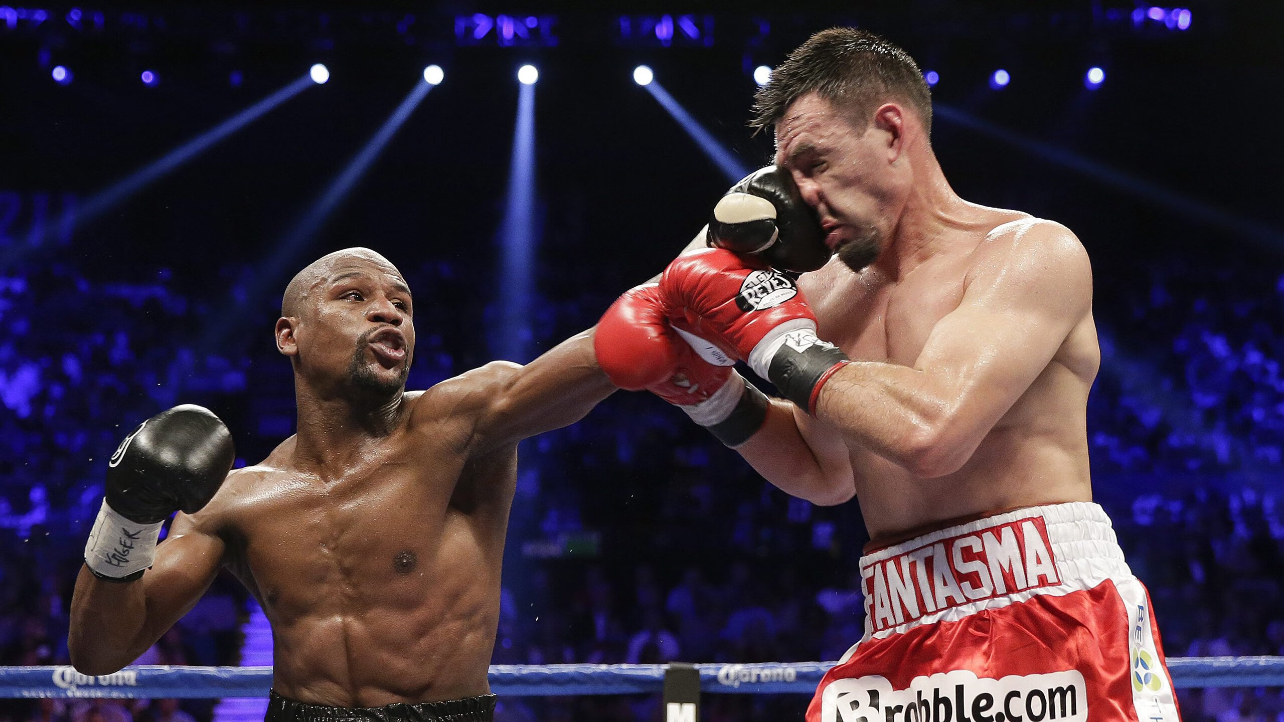 热火带队取胜！Ming重要时刻重返赛场观众掌声雷动