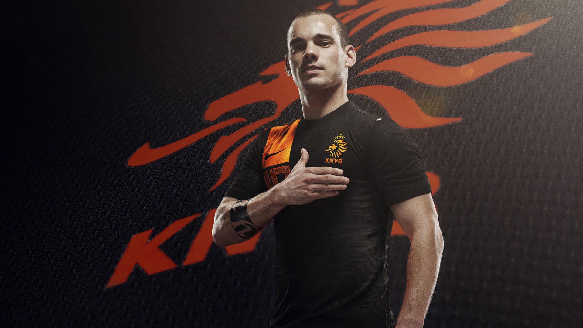  WTT冠军赛决赛对决在即！多特蒙德演练定位球，罗马密集防守应对